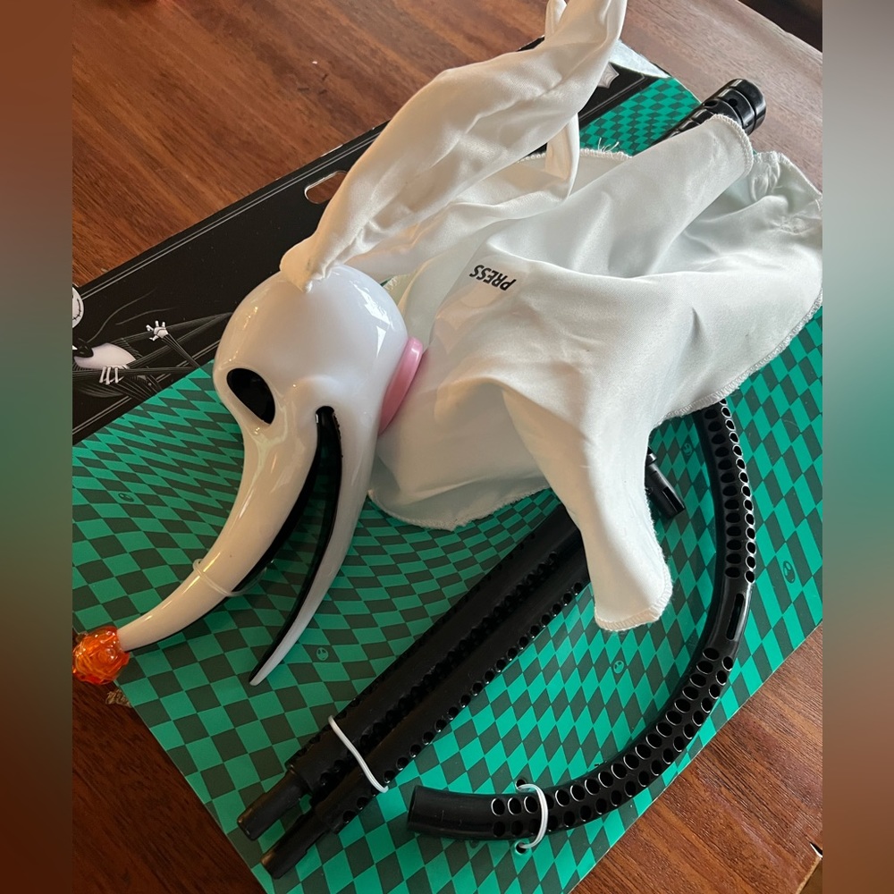 Zero Light-Up Figure on Leash The Nightmare Before Christmas Halloween costume